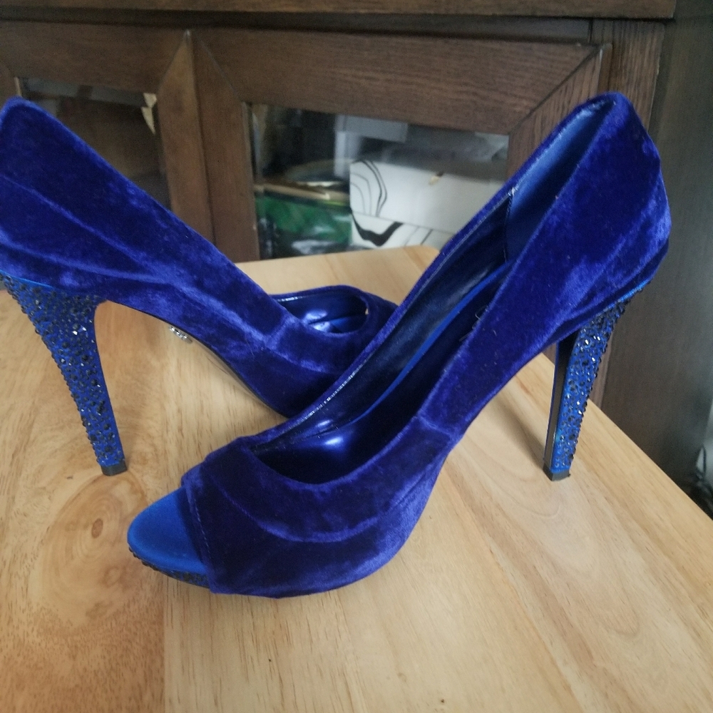 ABS Allen Schwartz ANISTON Peep-Toe Pump Blue Size 9
